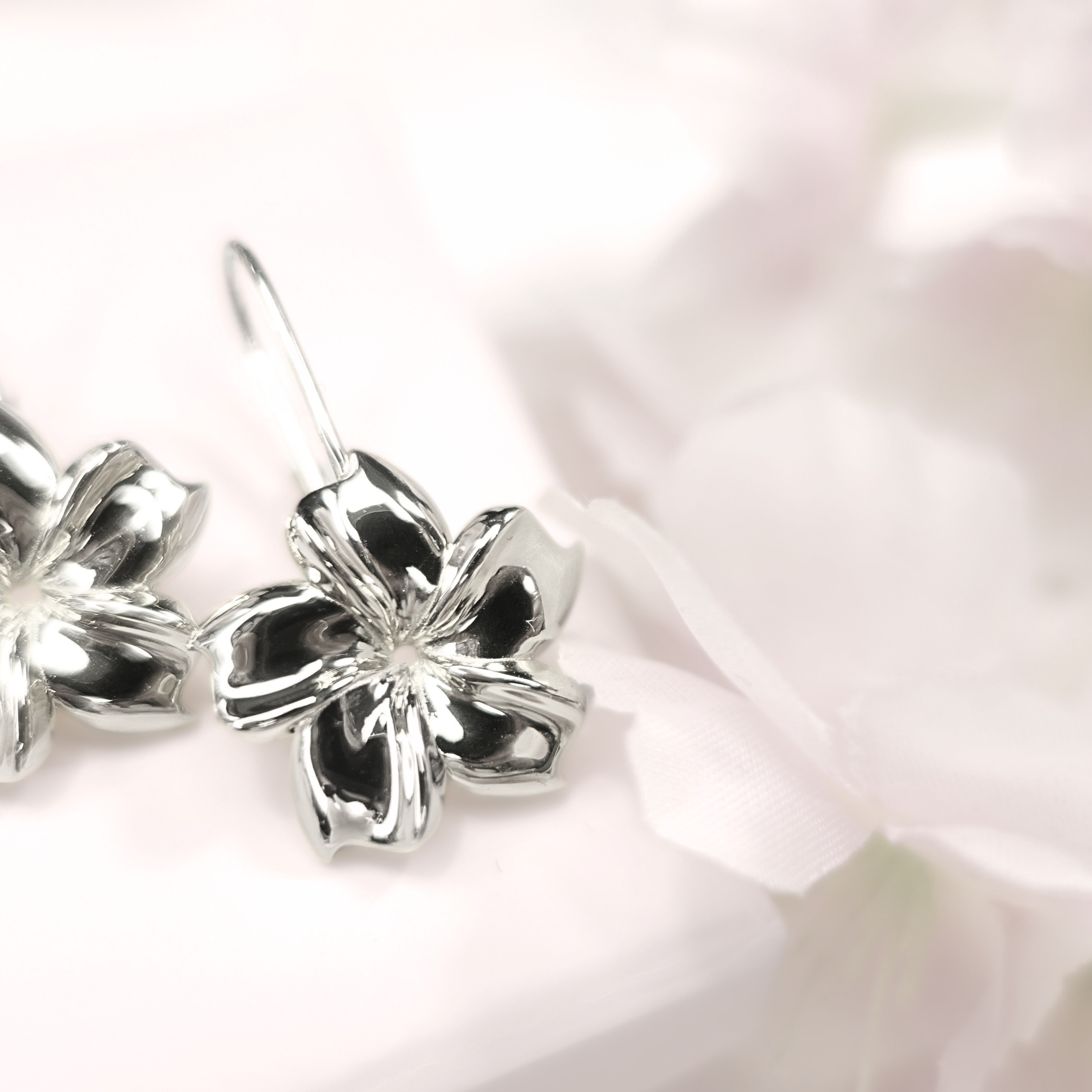 Earrings of Dawn