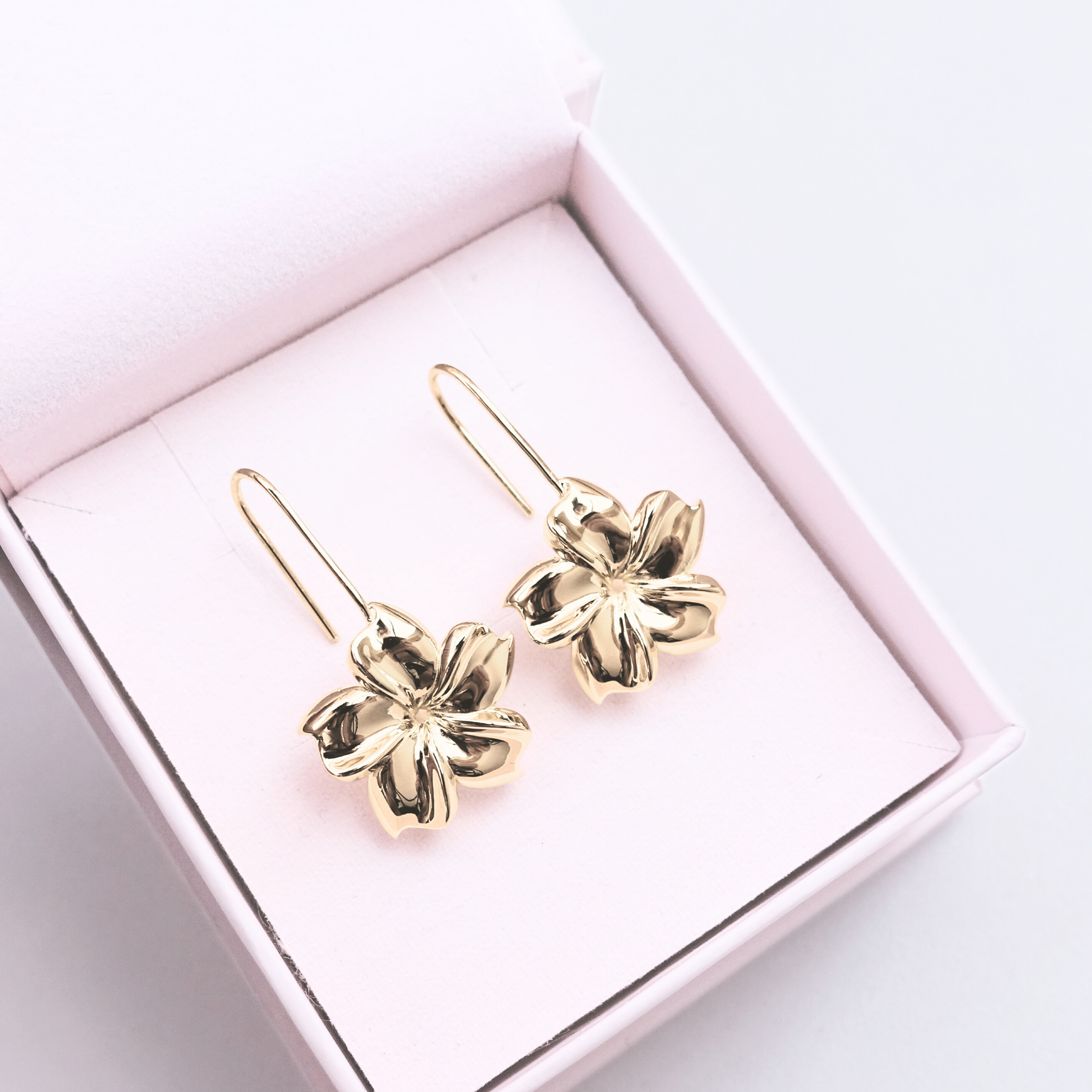 Earrings of Dawn