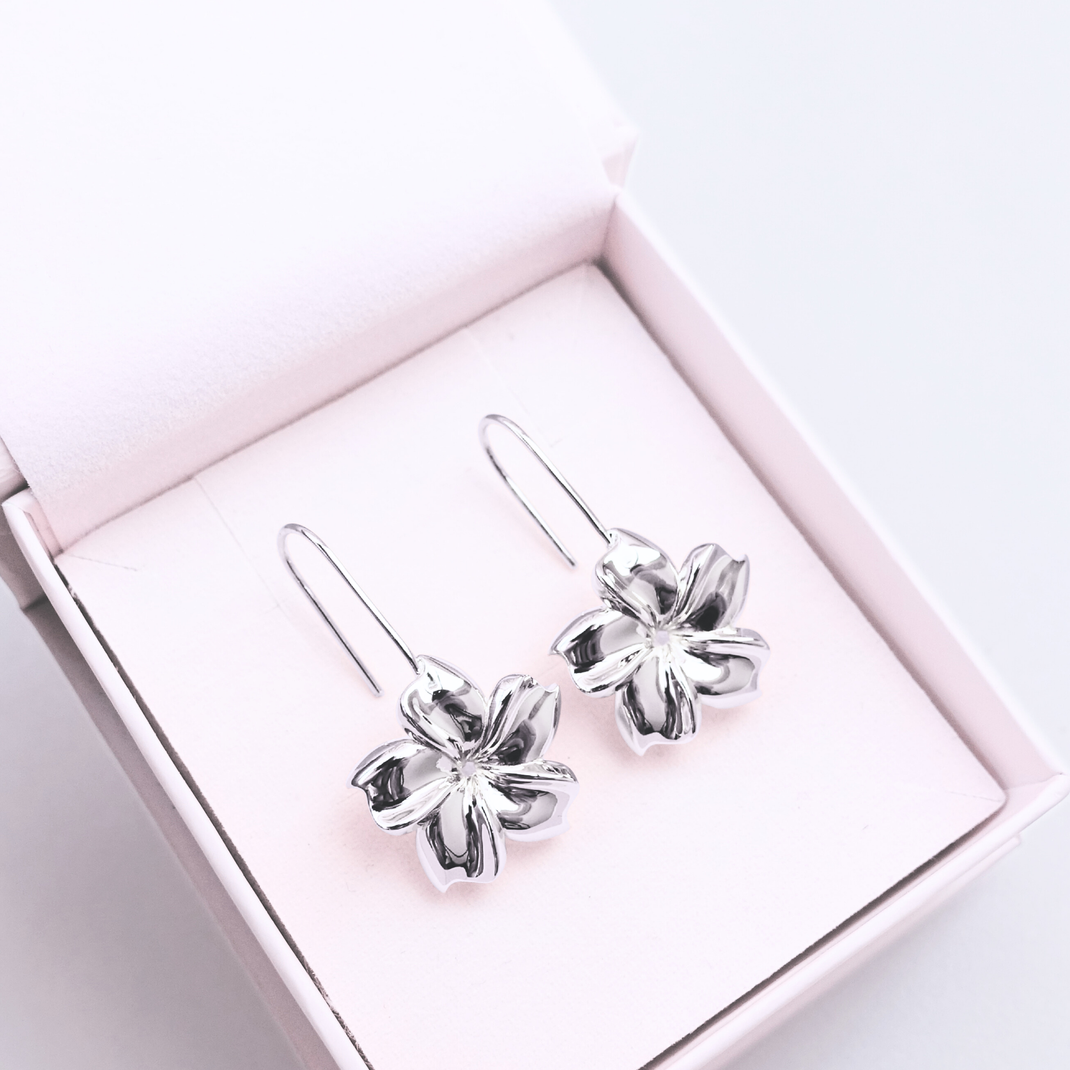 Earrings of Dawn